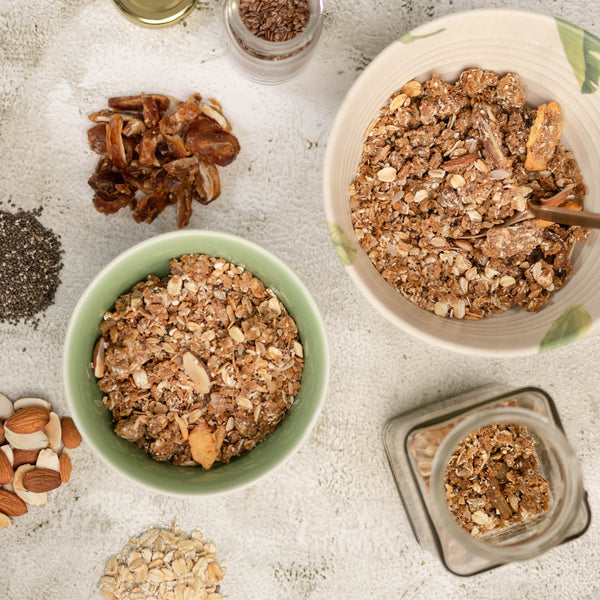 Almond Rye Granola (with Banana & Apple) (Vegan)